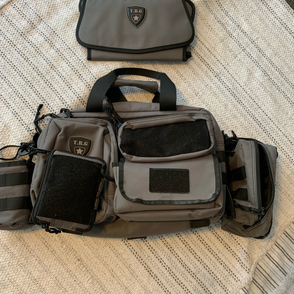 Tactical Baby Gear diaper bag (Deuce 3.0) + changing mat
